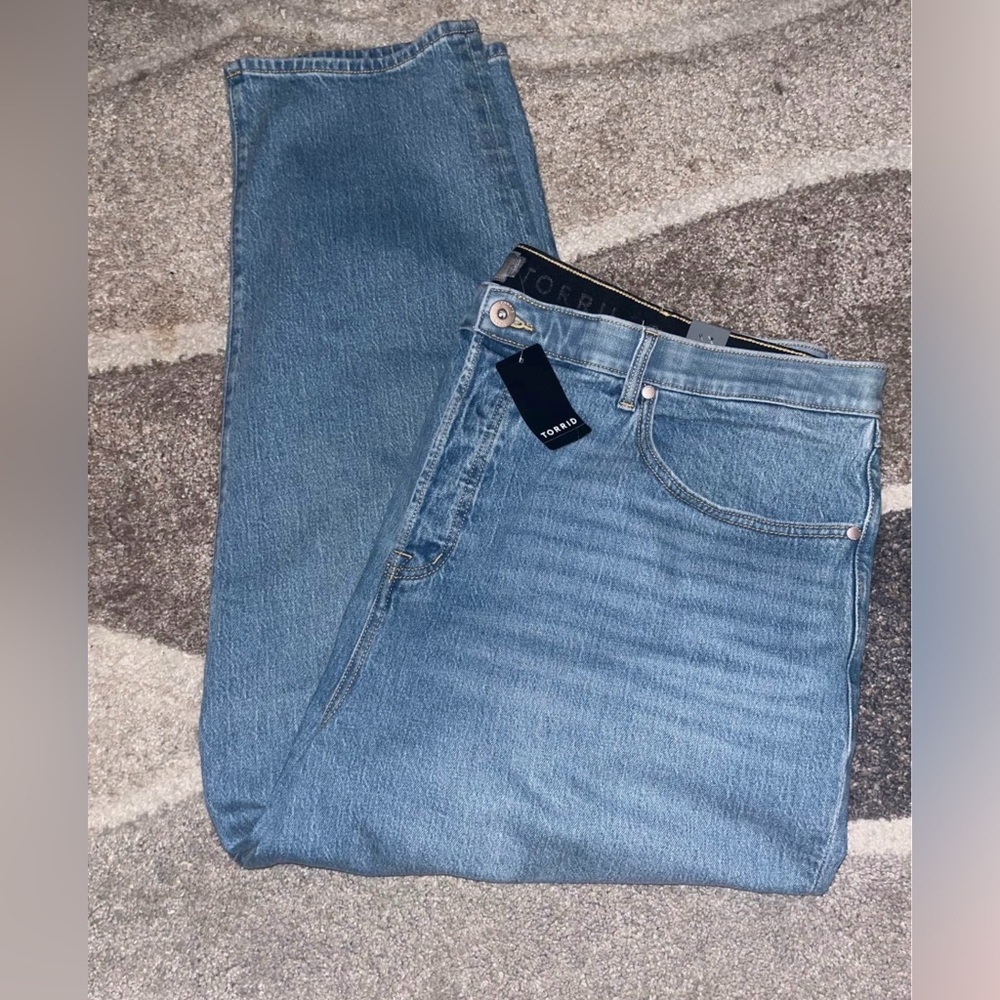 Torrid size 26T jeans NWT